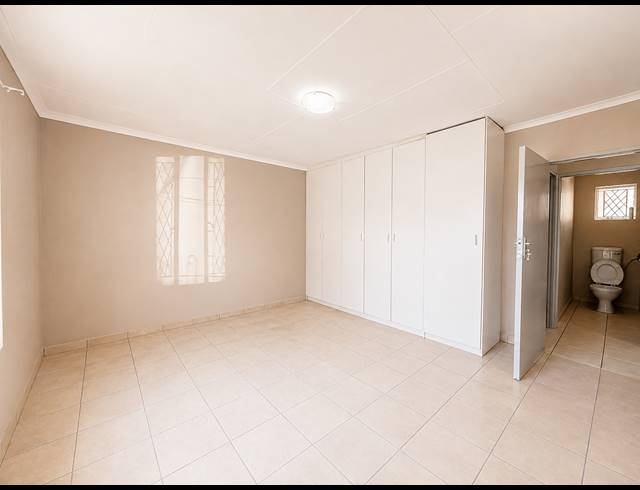 3 BEDROOM HOUSE TO LET IN REMBRANDT PARK